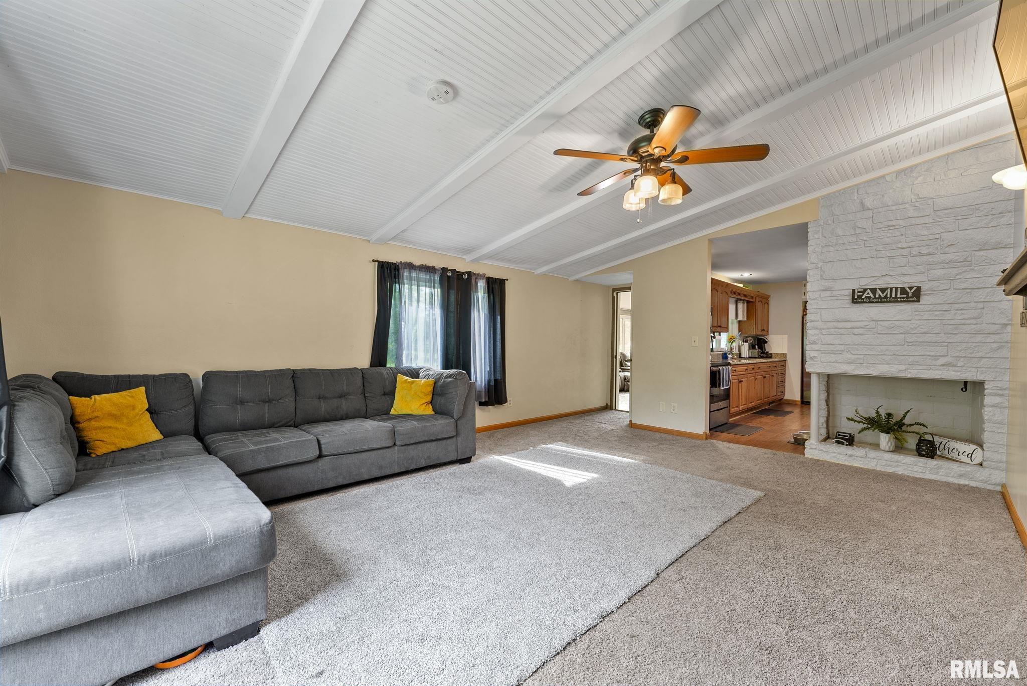 4018 Rodeo Road Davenport, IA 52806 - Photo 15 of 24 Gallery Image 15