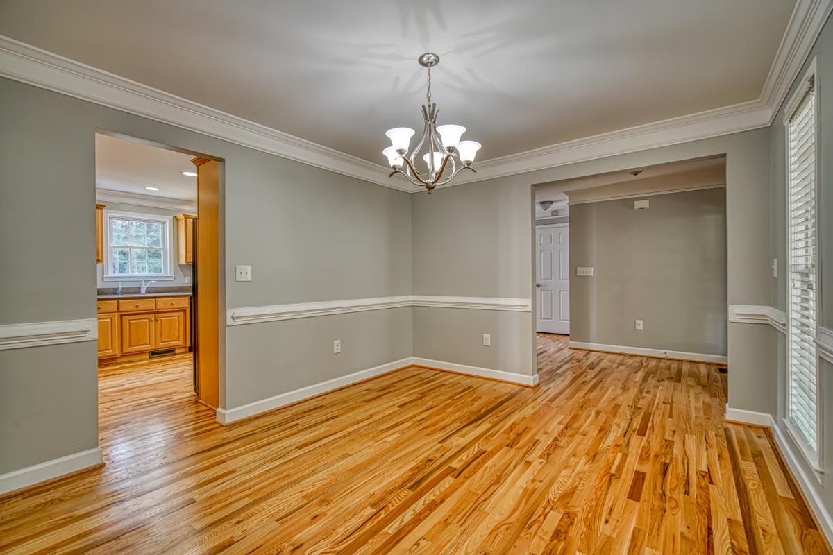 1212 Shoresbrook Road Spartanburg, SC 29301 - Photo 4 of 27 Gallery Image 4