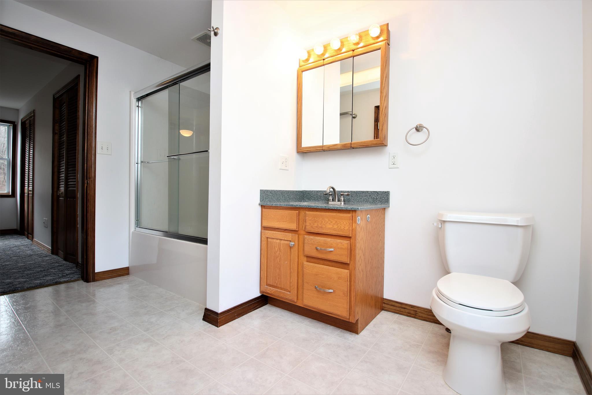 639 Packing House Road Berkeley Springs, WV 25411 - Photo 24 of 34 Upper Level Full Bath