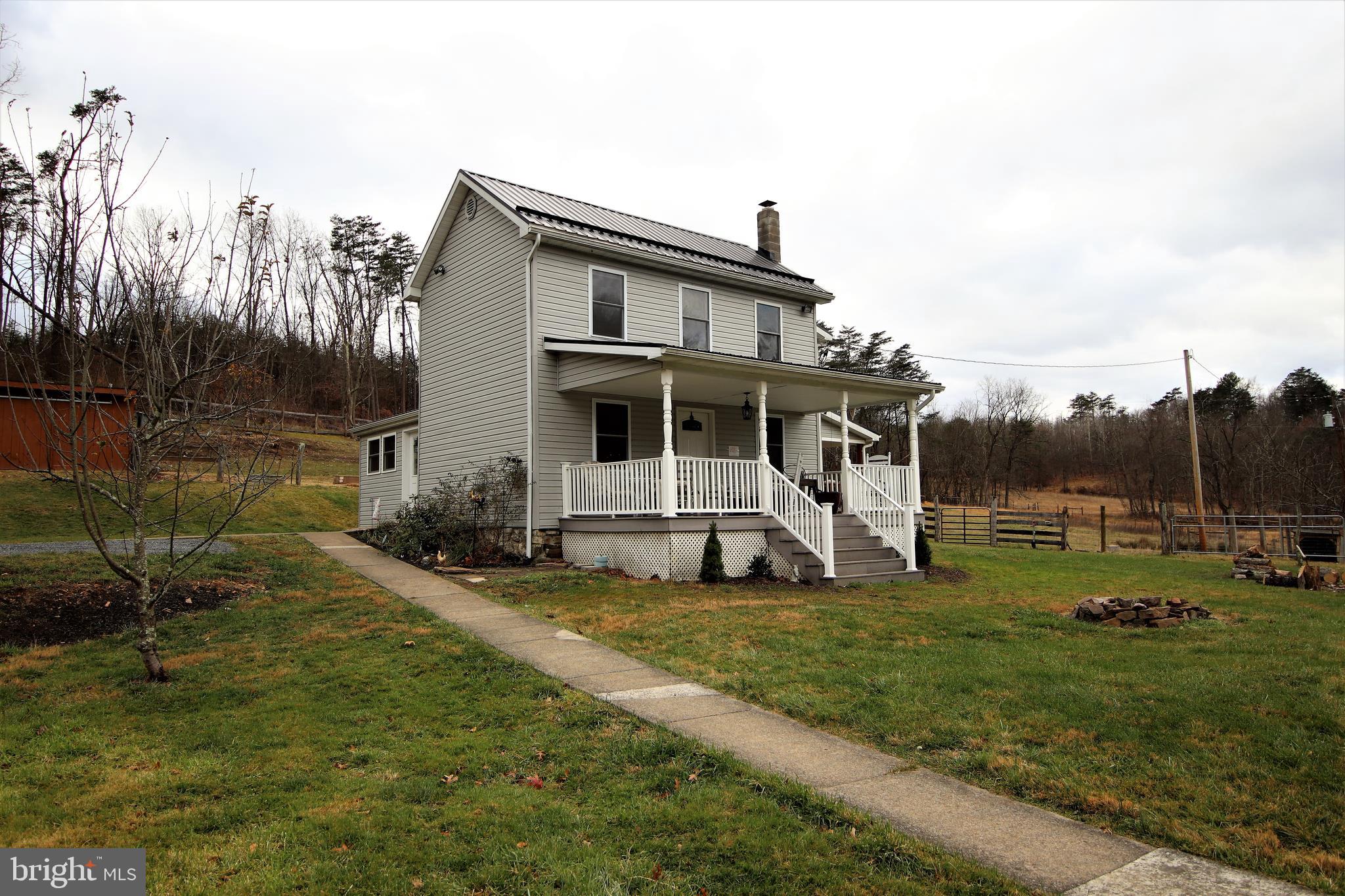 639 Packing House Road Berkeley Springs, WV 25411 - Photo 6 of 34