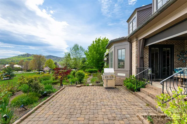 $1,998,000 | 6 Golfside Court, Arden, NC 28704