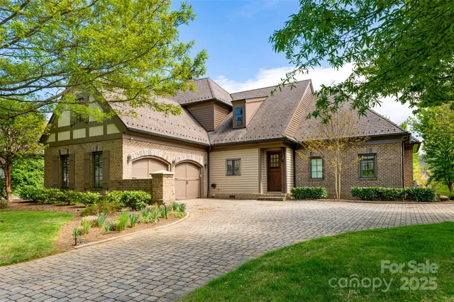 $1,998,000 | 6 Golfside Court, Arden, NC 28704