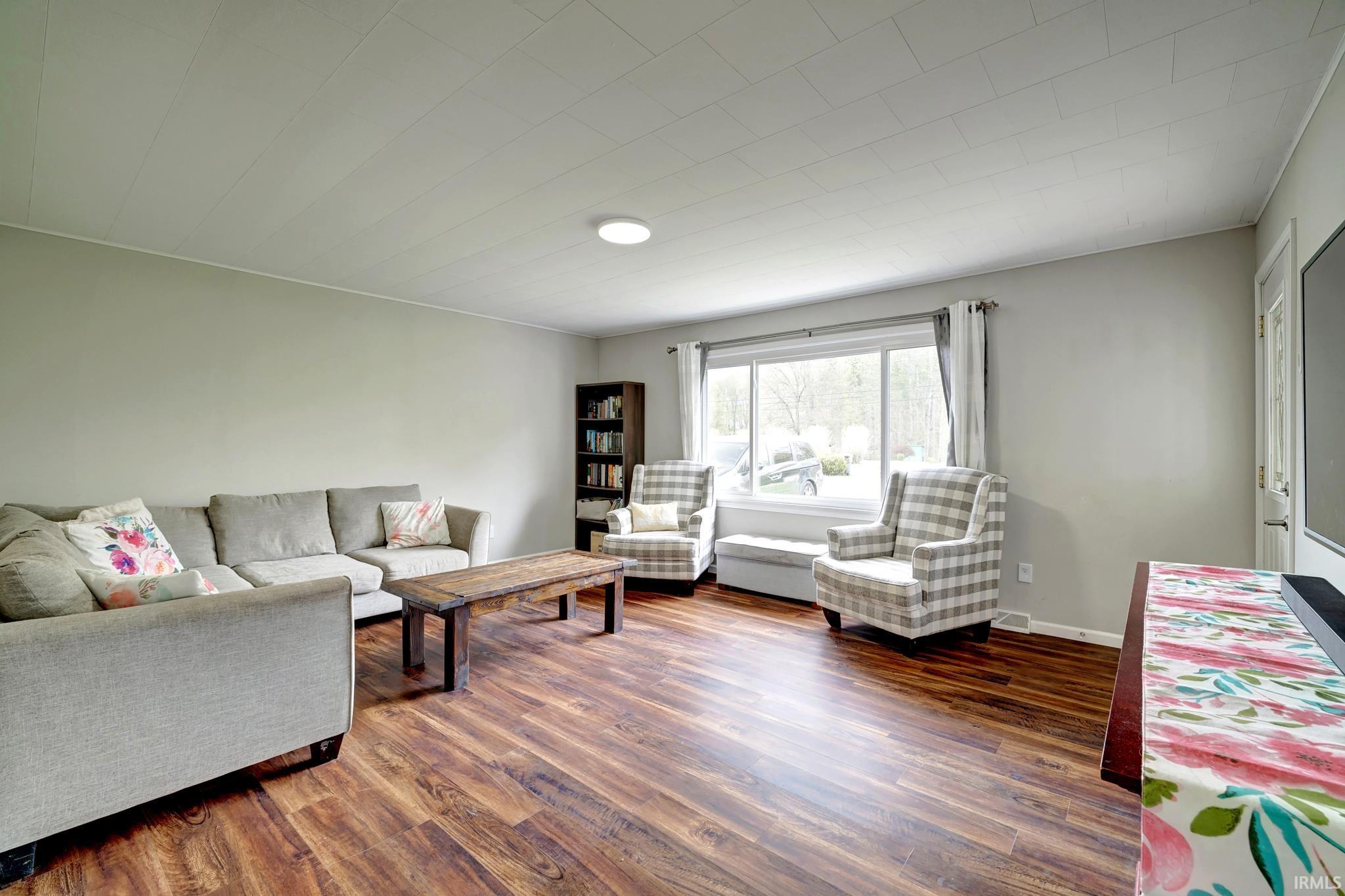 5640 East Robinson Road Bloomington, IN 47408 - Photo 7 of 35 Gallery Image 7