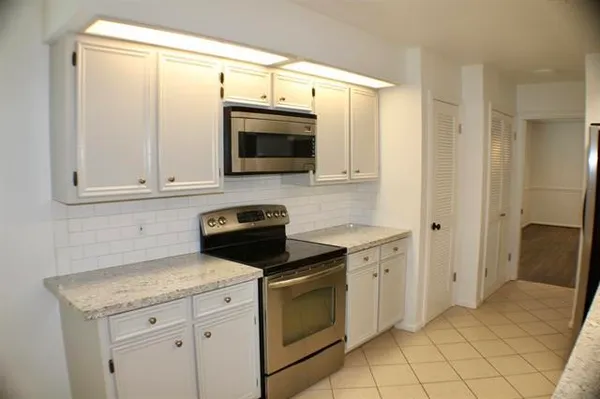 $2,300 | 5662 Longwood Street, Beaumont, TX 77707