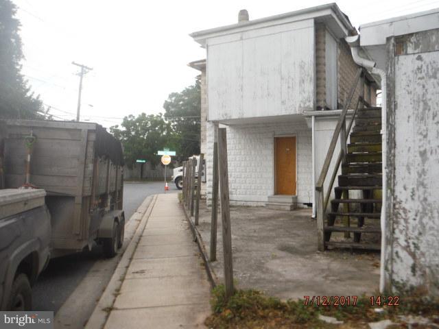 218 Sollers Point Road Baltimore, MD 21222 - Photo 10 of 17 Exterior (Rear)