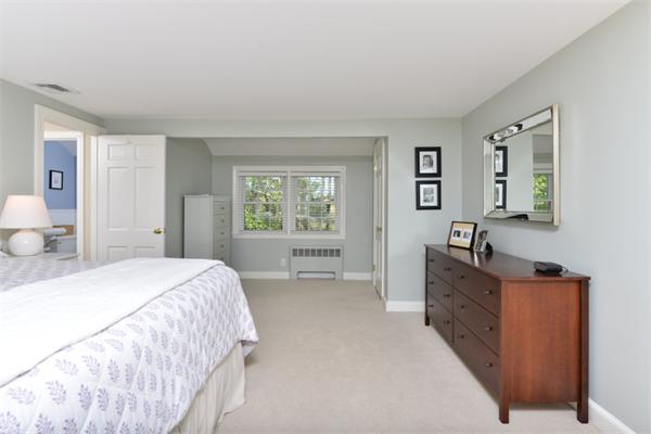 37 Liberty Pole Road Hingham, MA 02043 - Photo 13 of 19 Gallery Image 13