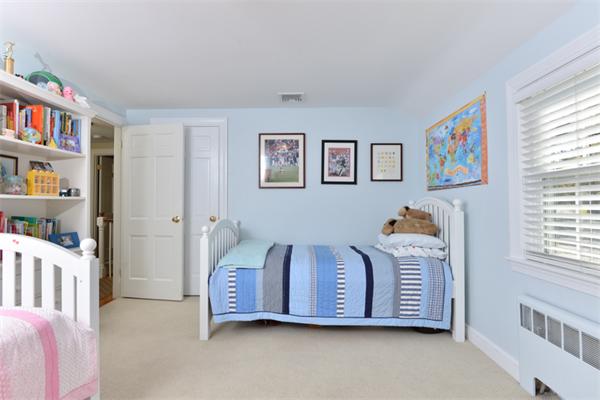 37 Liberty Pole Road Hingham, MA 02043 - Photo 14 of 19 Gallery Image 14