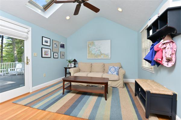 37 Liberty Pole Road Hingham, MA 02043 - Photo 3 of 19 Gallery Image 3