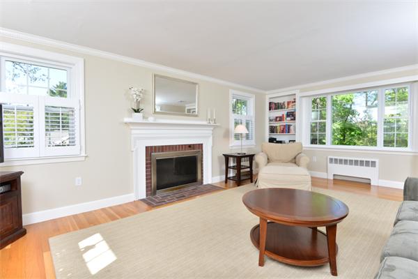 37 Liberty Pole Road Hingham, MA 02043 - Photo 7 of 19 Gallery Image 7