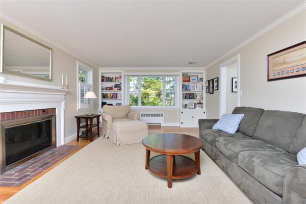 37 Liberty Pole Road Hingham, MA 02043 - Photo 8 of 19 Gallery Image 8