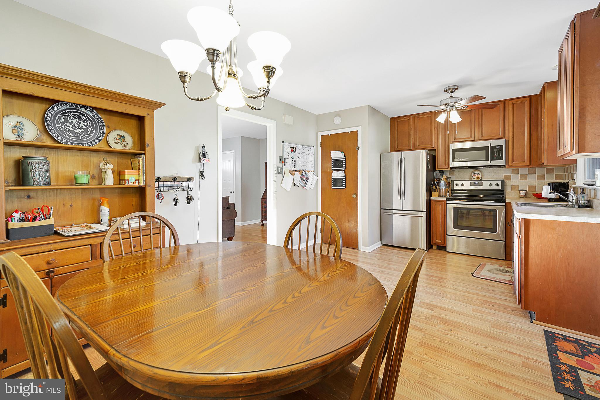 16 Ambler Road Ambler, PA 19002 - Photo 10 of 25 Eat-in Kitchen