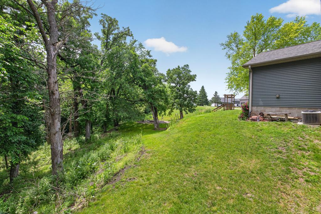2823 Dunlap Lane Southeast Rochester, MN 55904 - Photo 41 of 48