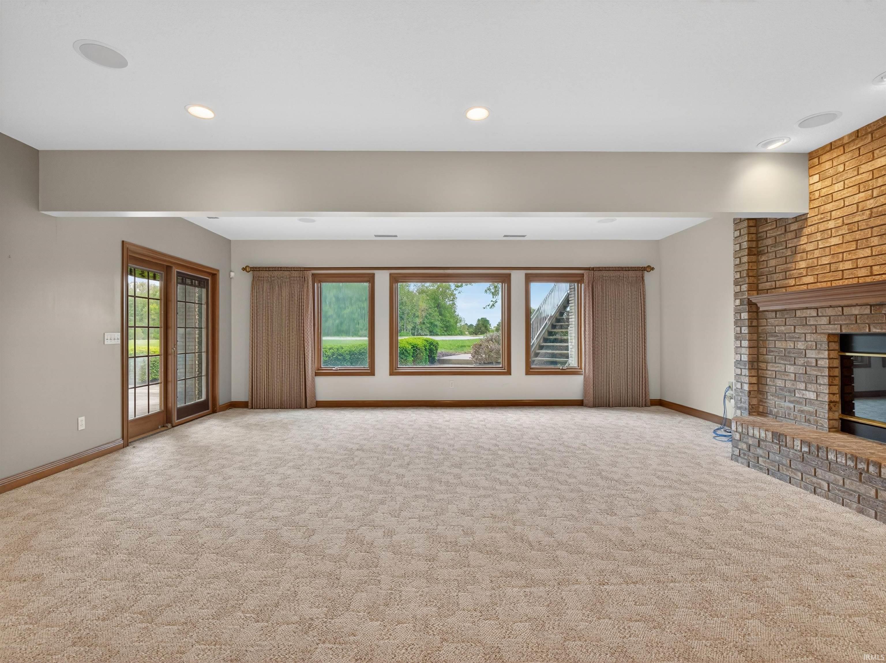11319 Johnson Road Fort Wayne, IN 46818 - Photo 23 of 26