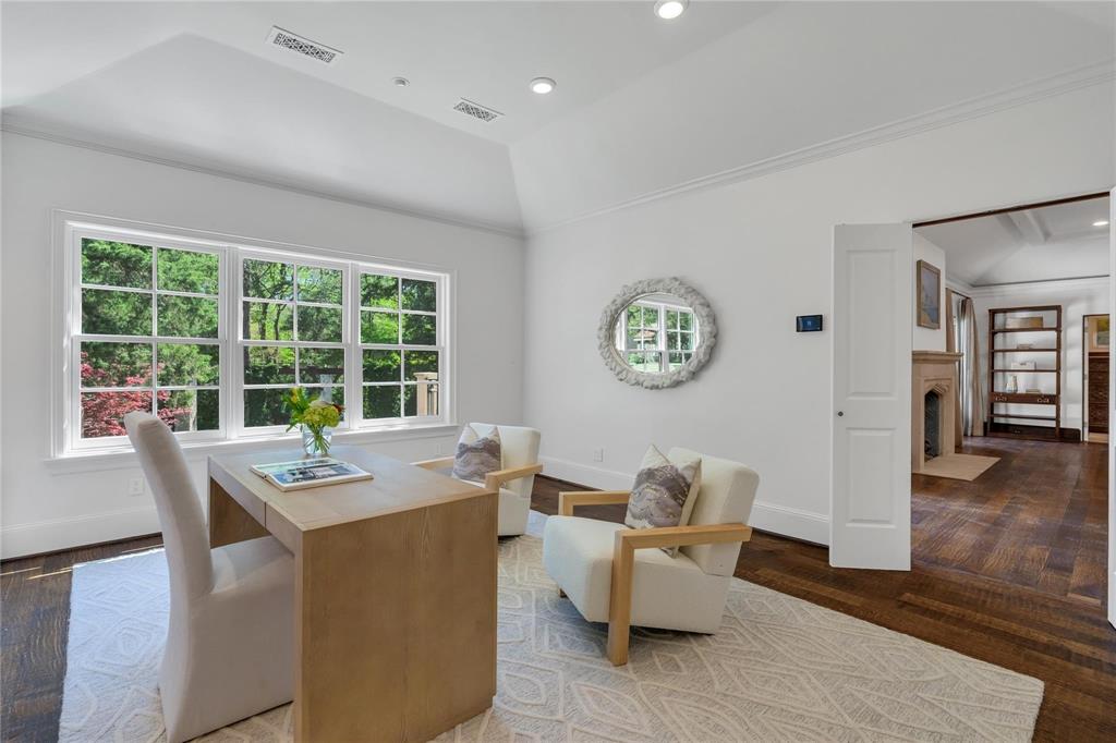 4612 Watauga Road Dallas, TX 75209 - Photo 23 of 32