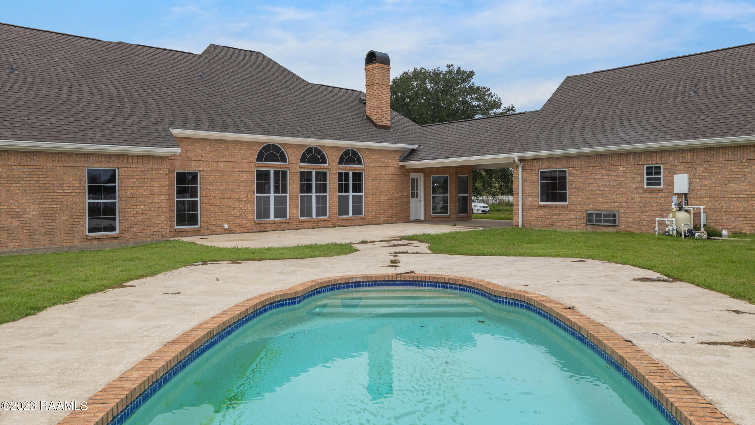 1113 Semere Road Breaux Bridge, LA 70517 - Photo 10 of 33 Gallery Image 10