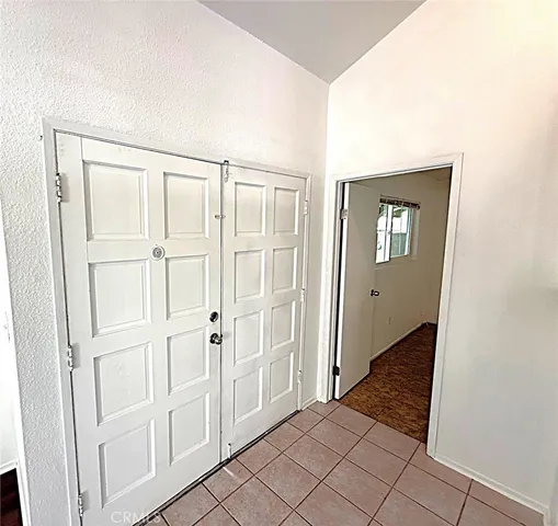 $3,400 | 424 East Blueridge Avenue, Orange, CA 92865