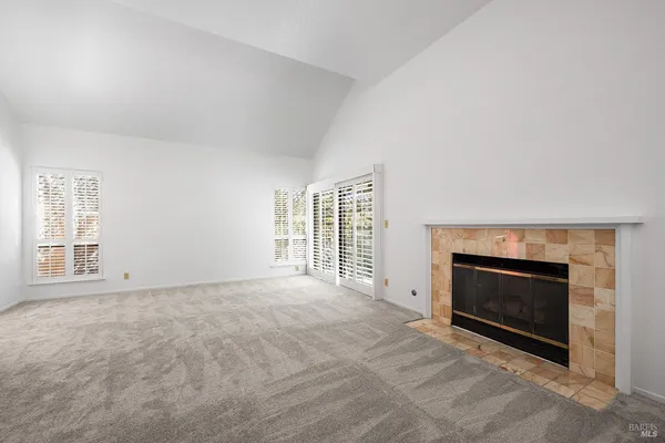 $665,000 | 9239 Lakewood Drive, Windsor, CA 95492