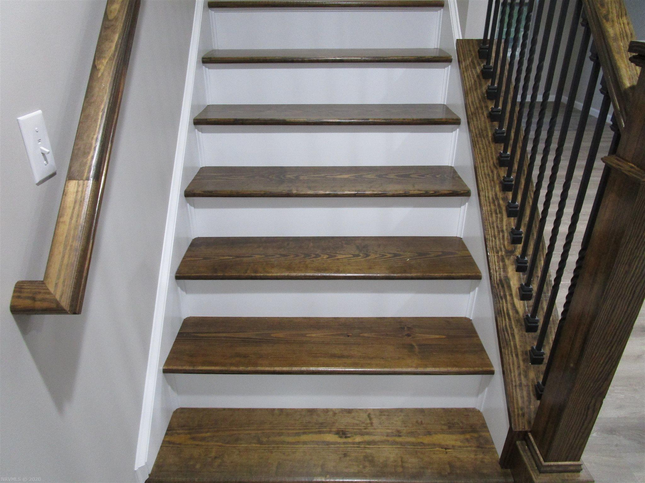 611 Rock Road West Radford, VA 24141 - Photo 20 of 37 Gallery Image 20