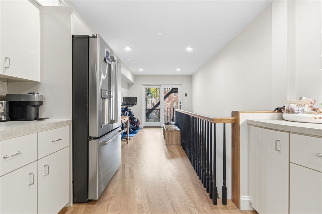 159 Salem Street, Unit 4 Boston, MA 02113 - Photo 8 of 26