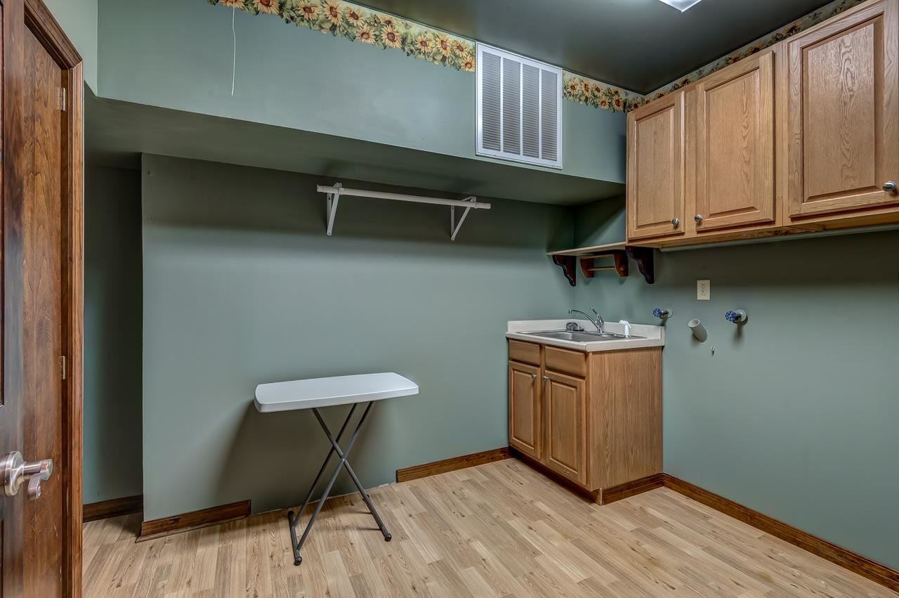 1312 Holly Street Perry, OK 73077 - Photo 27 of 43 Gallery Image 27