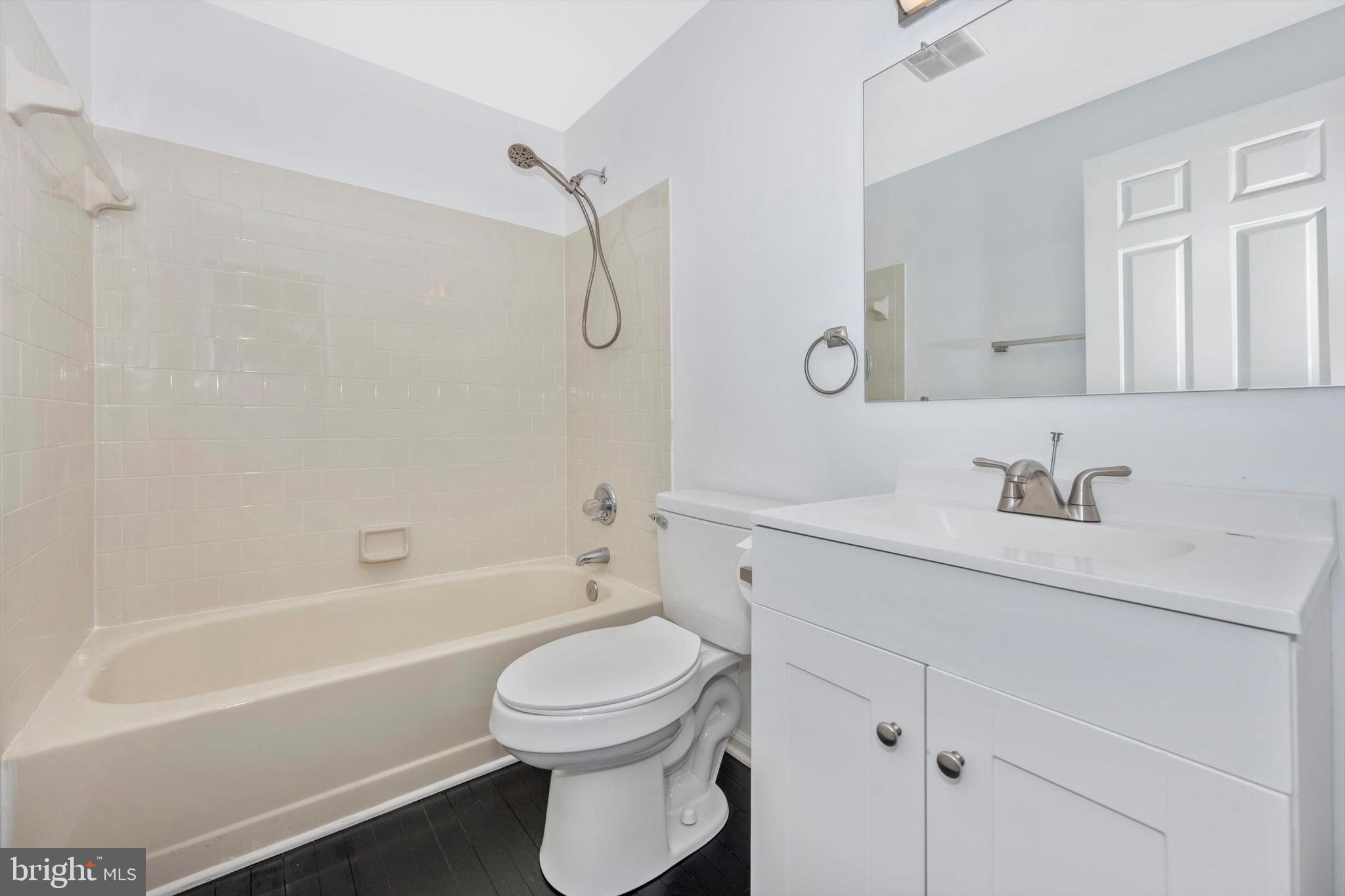 8005 Hollow Reed Court Frederick, MD 21701 - Photo 23 of 43 Upgraded Guest Bathroom