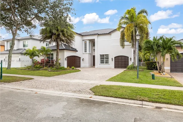 $1,470,000 | 5028 Southwest 195th Terrace, Miramar, FL 33029