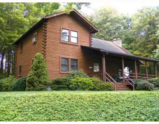 352 Bullcreek Road Butler, PA 16002 - Photo 3 of 18 Exterior Front.