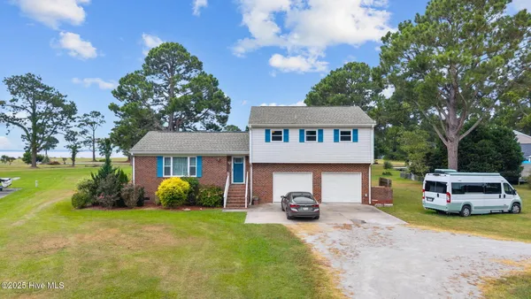 $365,000 | 5302 Bogue Drive, Oriental, NC 28571