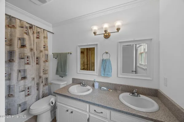 $374,500 | 5302 Bogue Drive, Oriental, NC 28571