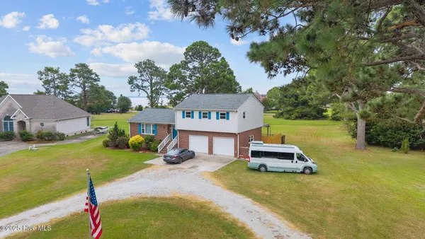 $374,500 | 5302 Bogue Drive, Oriental, NC 28571