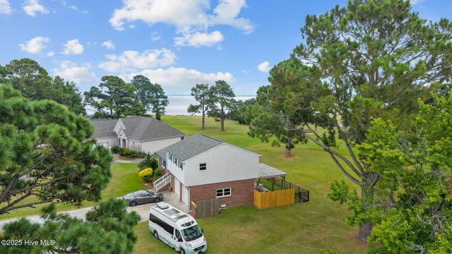 $374,500 | 5302 Bogue Drive, Oriental, NC 28571