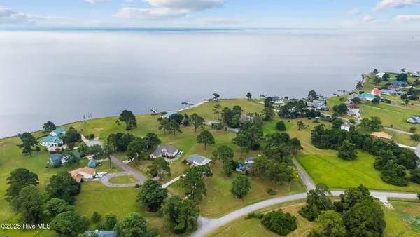 $365,000 | 5302 Bogue Drive, Oriental, NC 28571