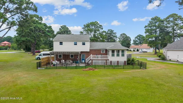 $374,500 | 5302 Bogue Drive, Oriental, NC 28571