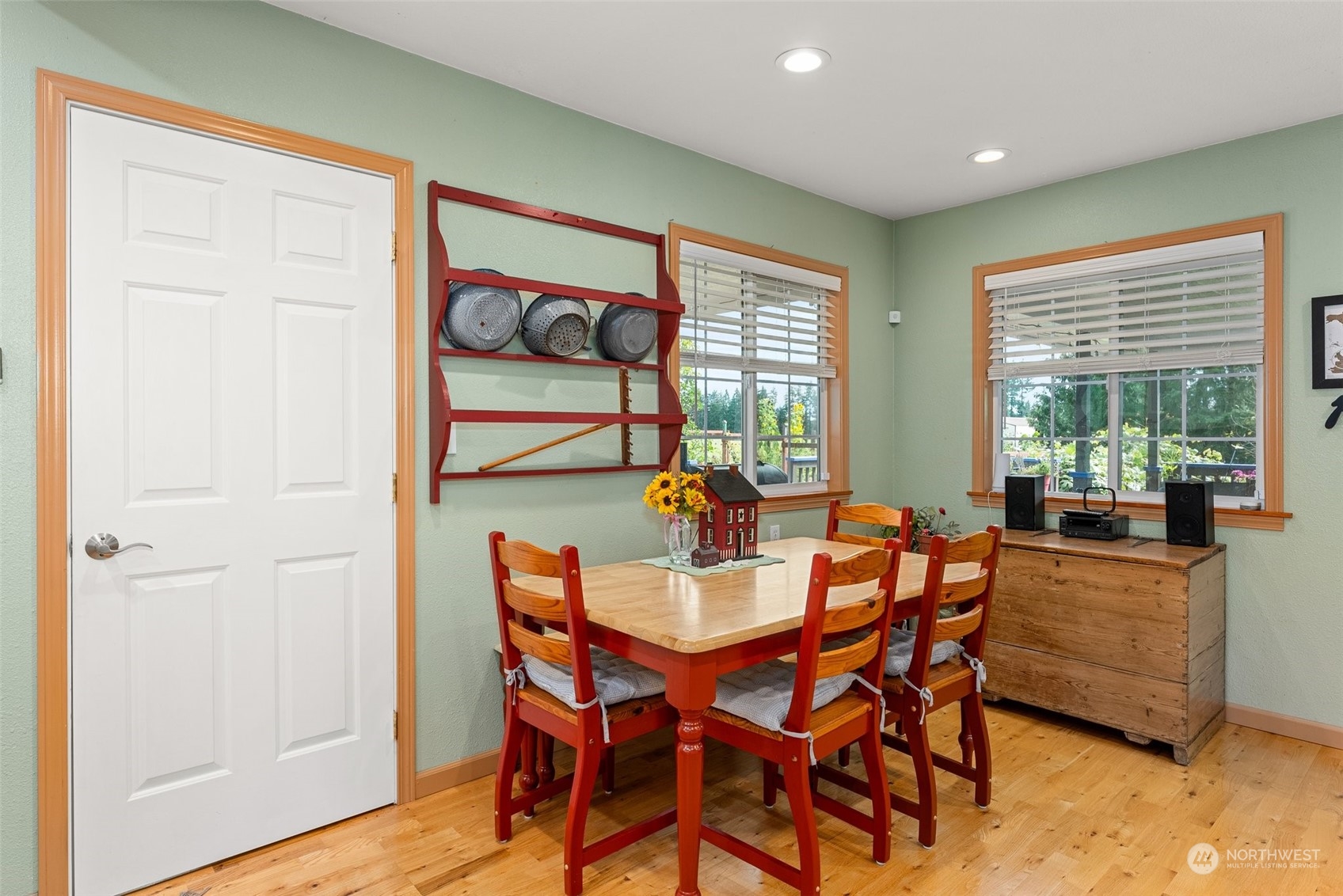 158 Hawkins Road Winlock, WA 98596 - Photo 15 of 28 a dining room with furniture and window