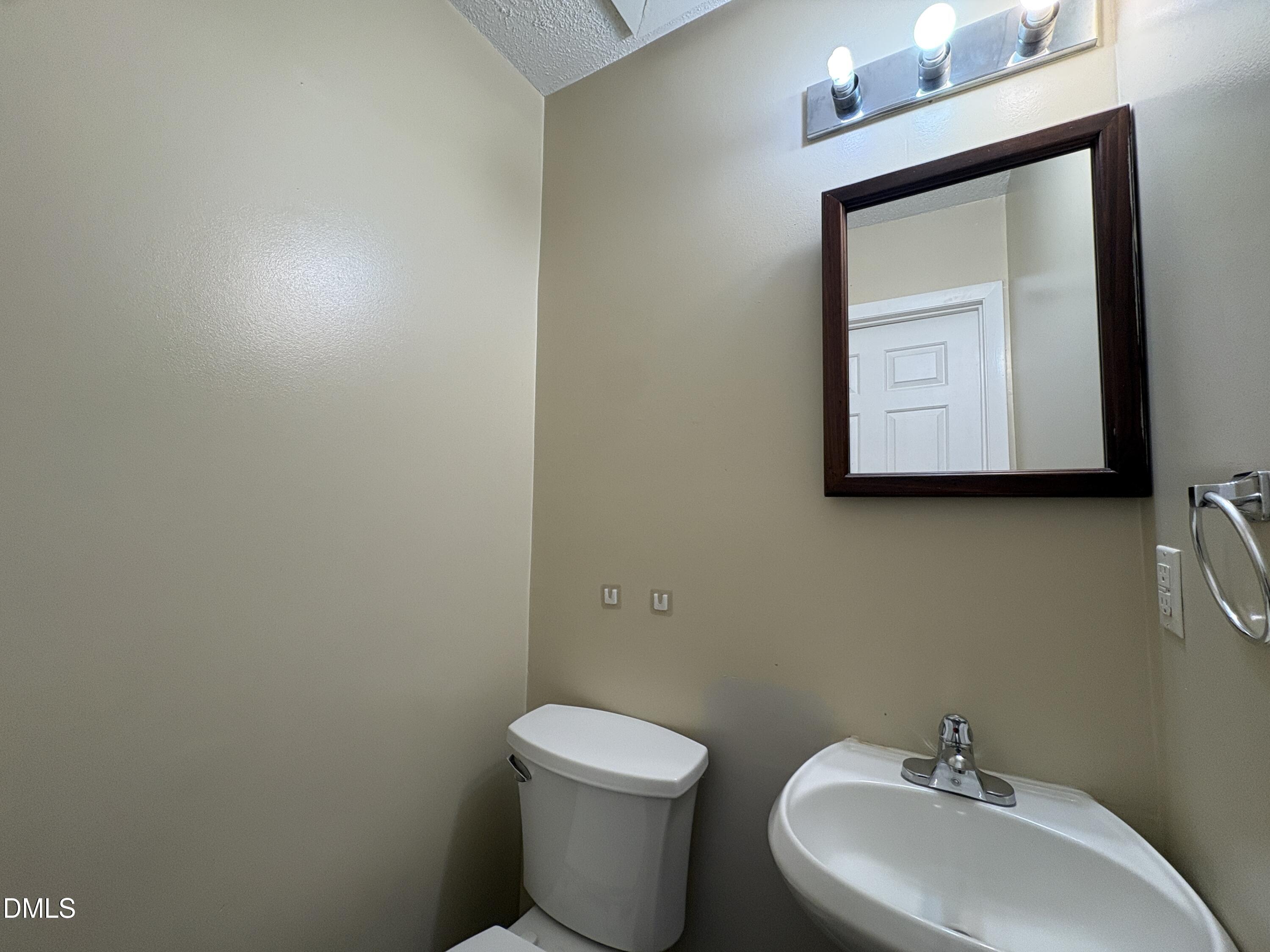 3107 Quinley Place Raleigh, NC 27604 - Photo 15 of 21 IMG_9316