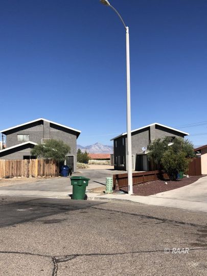 1024 West Atkins Avenue Ridgecrest, CA 93555 - Photo 2 of 7