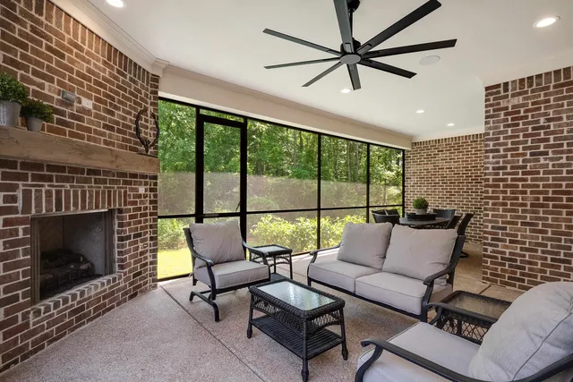 $799,999 | 515 Saunders Creek Circle, Rossville, TN 38066