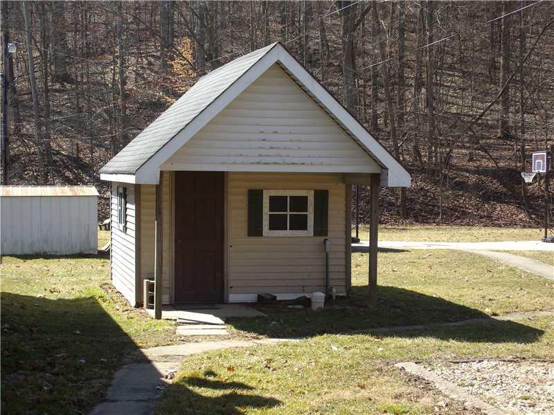 8231 West Base Line Road Paragon, IN 46166 - Photo 6 of 9