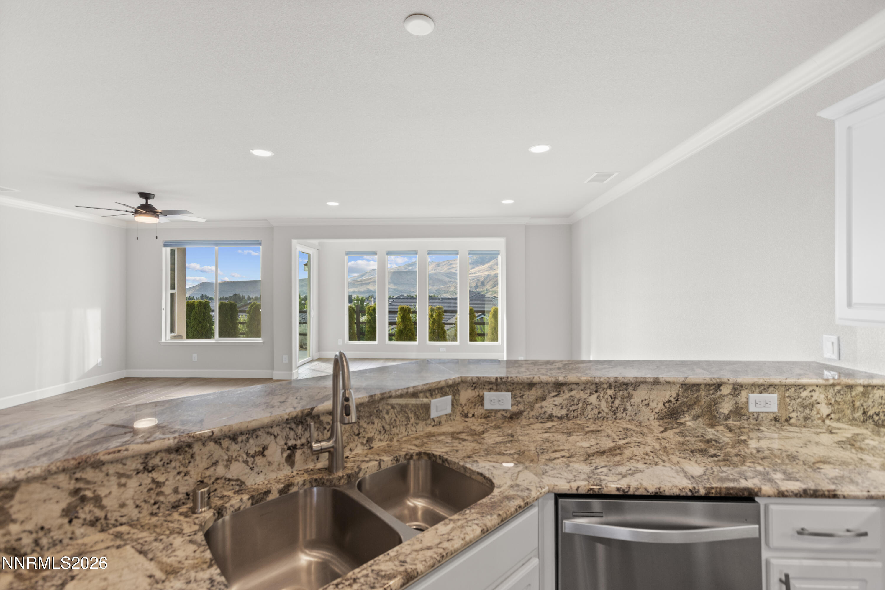 9248 Sassafras Trail Reno, NV 89523 - Photo 11 of 36 12-0Y7A7085