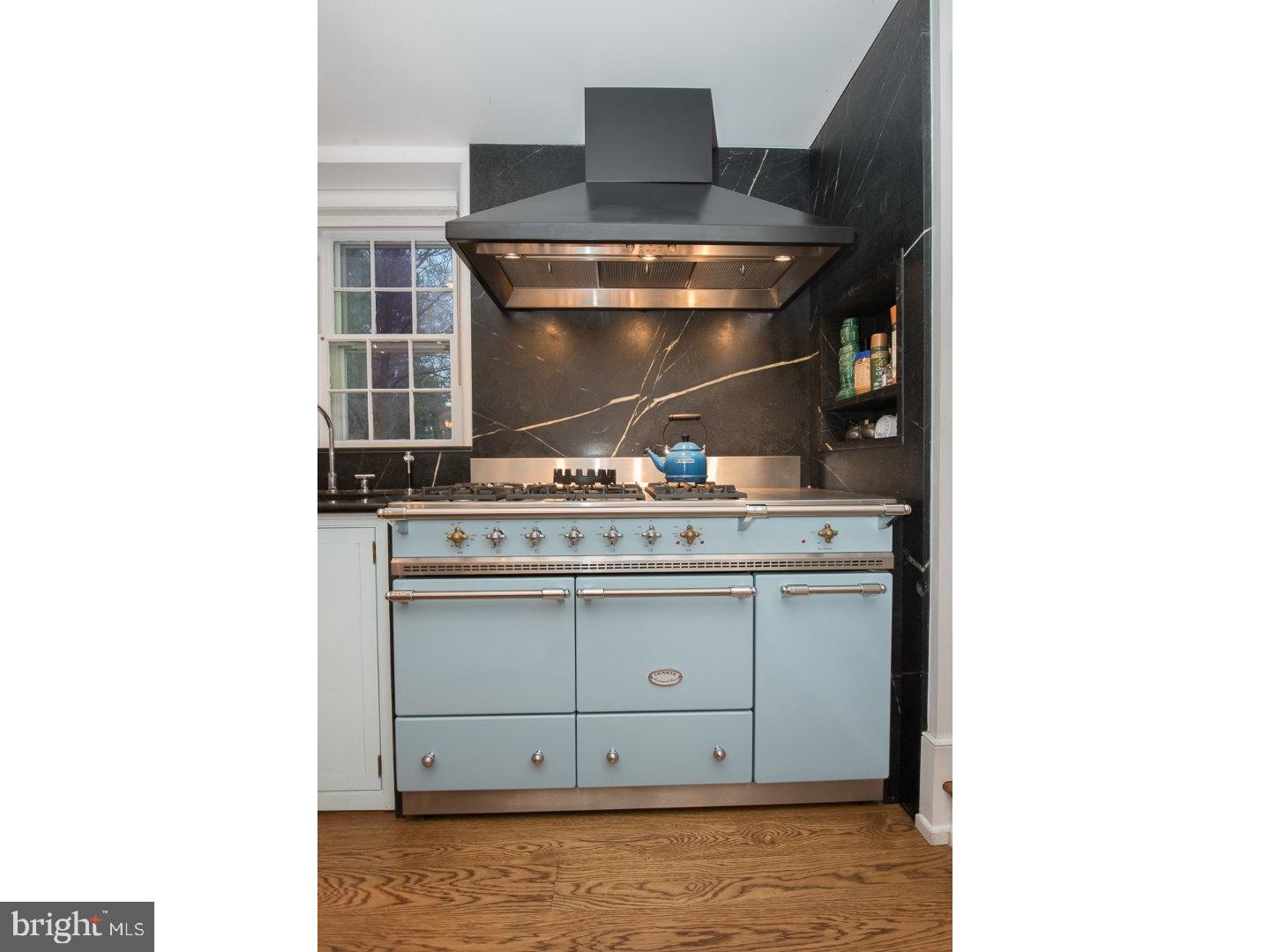 280 North Roberts Road Bryn Mawr, PA 19010 - Photo 8 of 25 Gallery Image 8