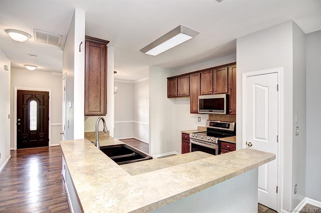 11333 Chapeclane Road, Unit 11 Charlotte, NC 28278 - Photo 15 of 24