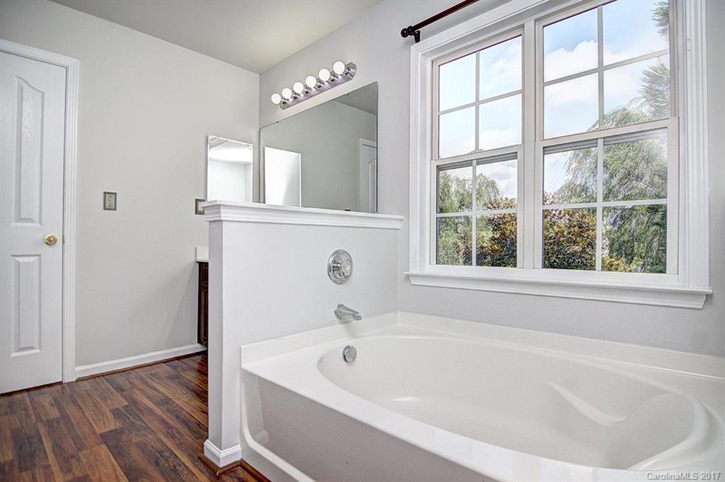 11333 Chapeclane Road, Unit 11 Charlotte, NC 28278 - Photo 18 of 24
