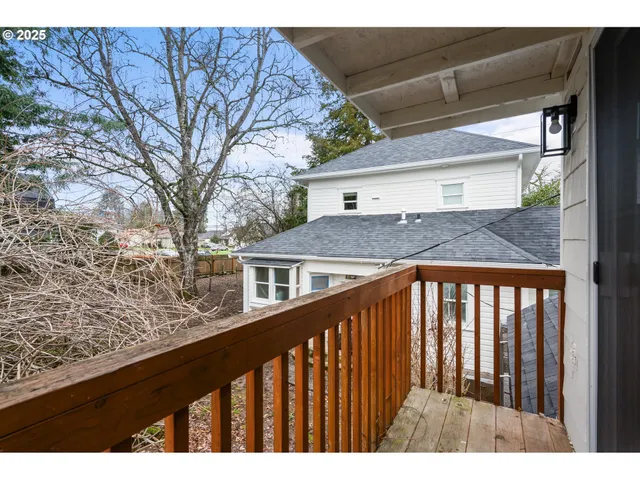 $874,998 | 814 East 4th Street, Newberg, OR 97132