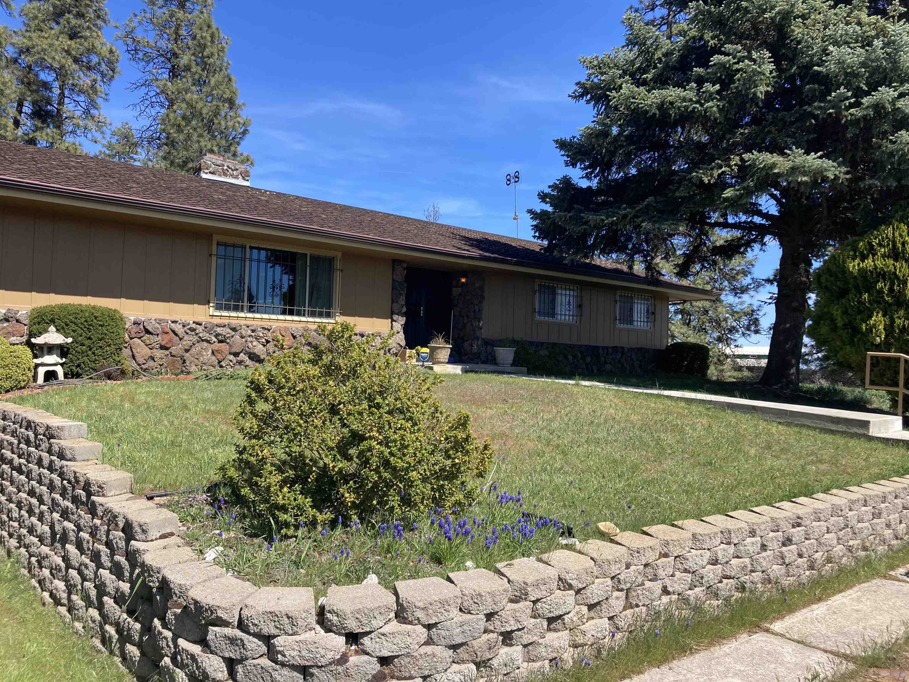 23213 South Cross Road Cheney, WA 99004 - Photo 2 of 36