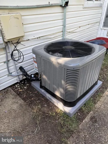 $560,000 | 12805 Kendale Lane, Bowie, MD 20715