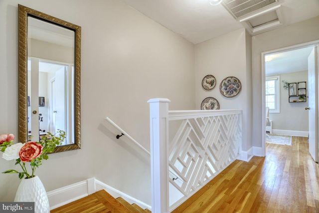 $595,000 | 1606 Woodbine Street, Alexandria, VA 22302