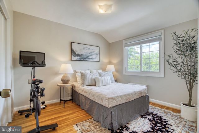 $595,000 | 1606 Woodbine Street, Alexandria, VA 22302