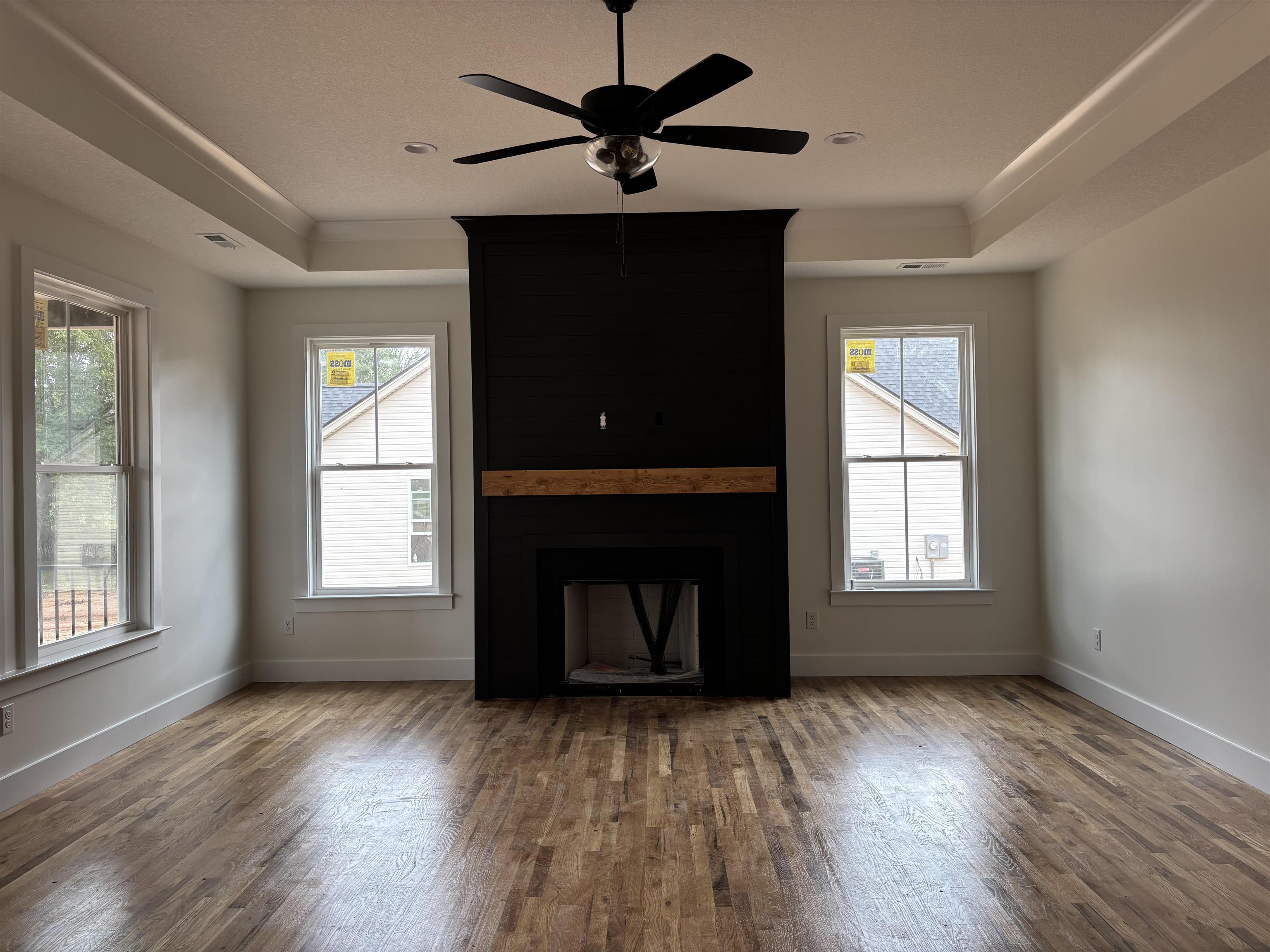 122 Cherry Lane Greer, SC 29651 - Photo 2 of 18