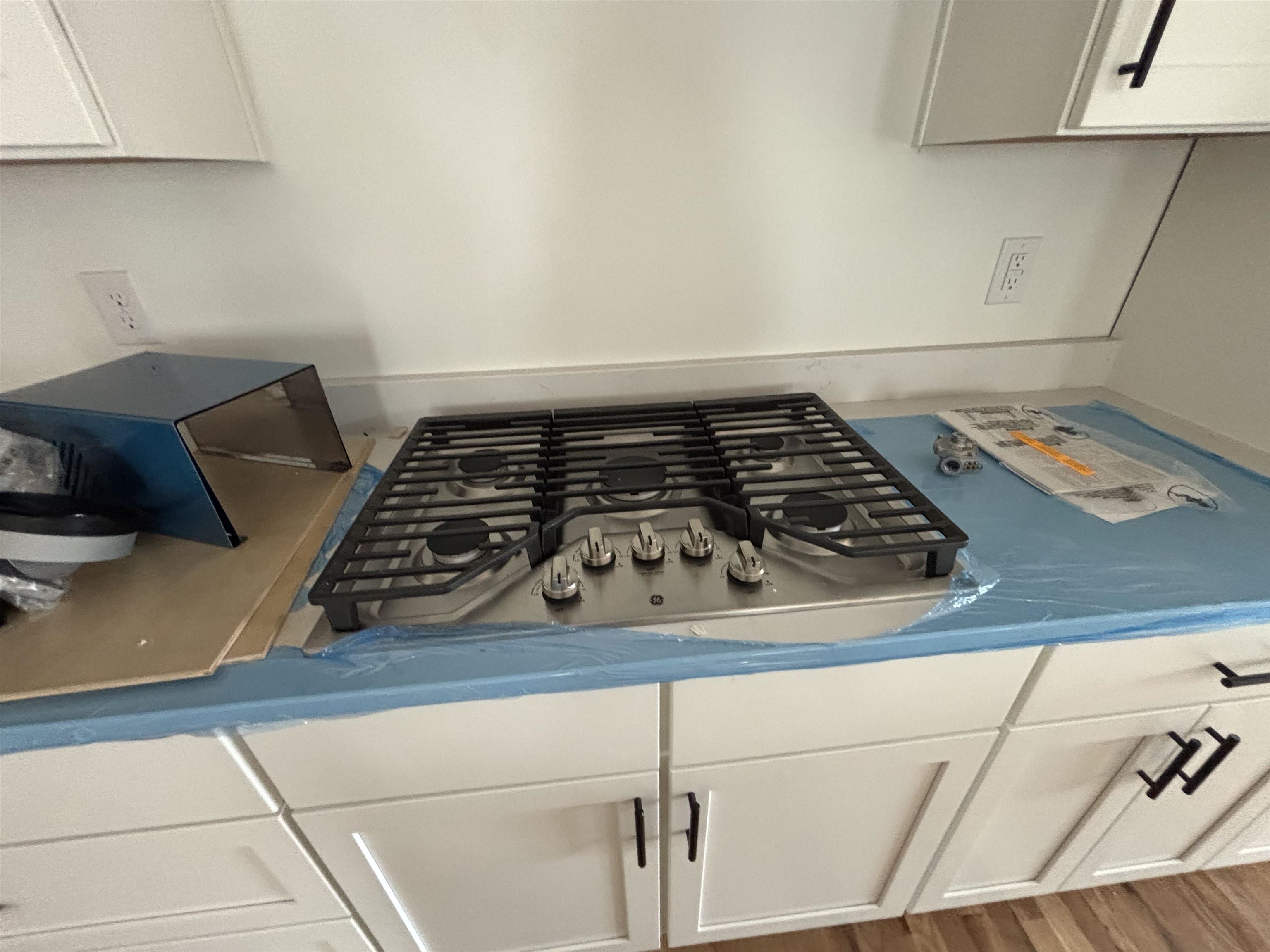 122 Cherry Lane Greer, SC 29651 - Photo 4 of 18