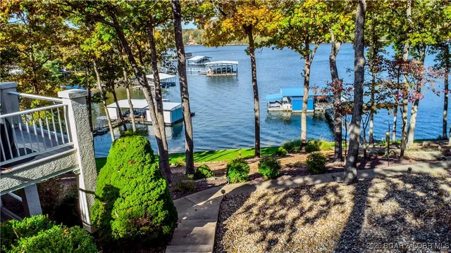 $1,499,000 | 2974 Big Island Drive, Roach, MO 65787